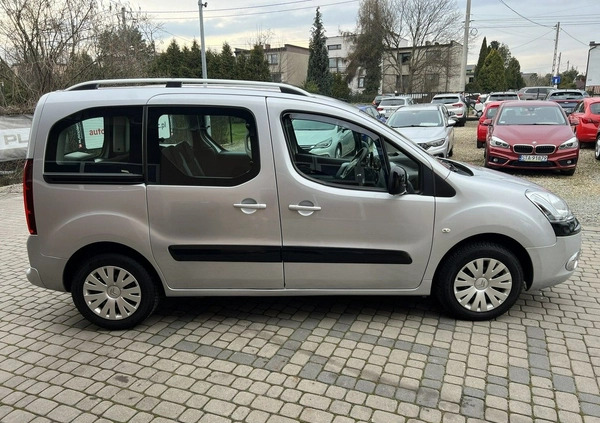 Citroen Berlingo cena 32900 przebieg: 119000, rok produkcji 2013 z Radzionków małe 137